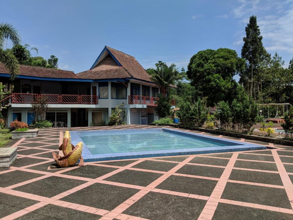 Oyo 1924 Rafflesia 2* Sukabumi